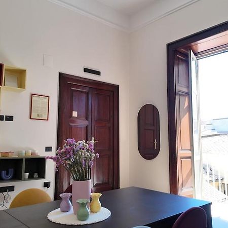 Casa Manu Nuovo Appartamento In Centro Storico ベネヴェント エクステリア 写真