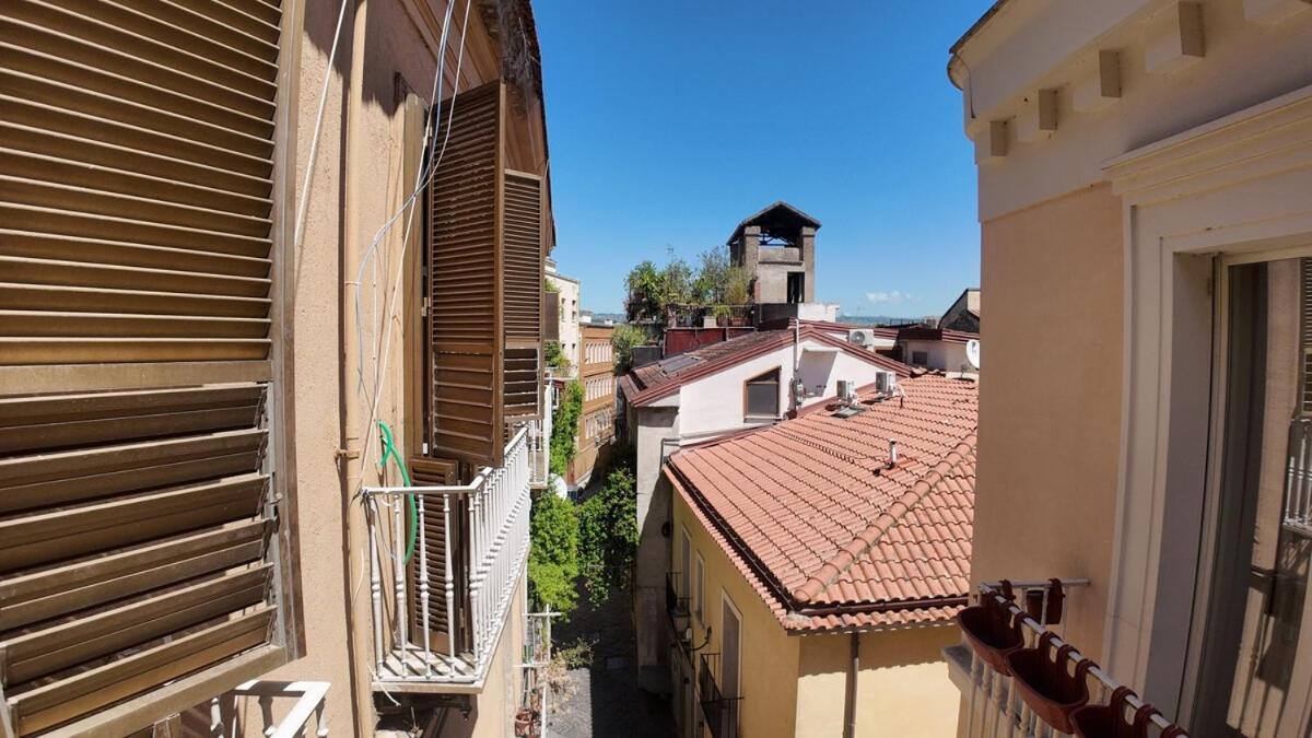 Casa Manu Nuovo Appartamento In Centro Storico ベネヴェント エクステリア 写真